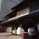 船橋「森田呉服店」。明治初期の建物で”手ぬぐい”を購入